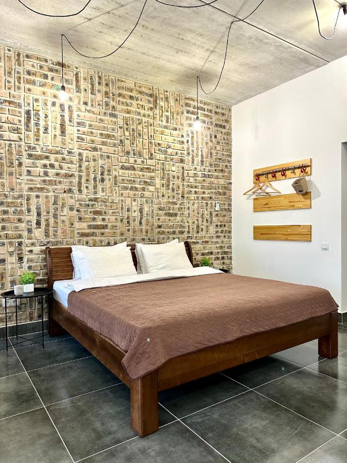 Designer Apartments In The City Center Ρίβνε Εξωτερικό φωτογραφία