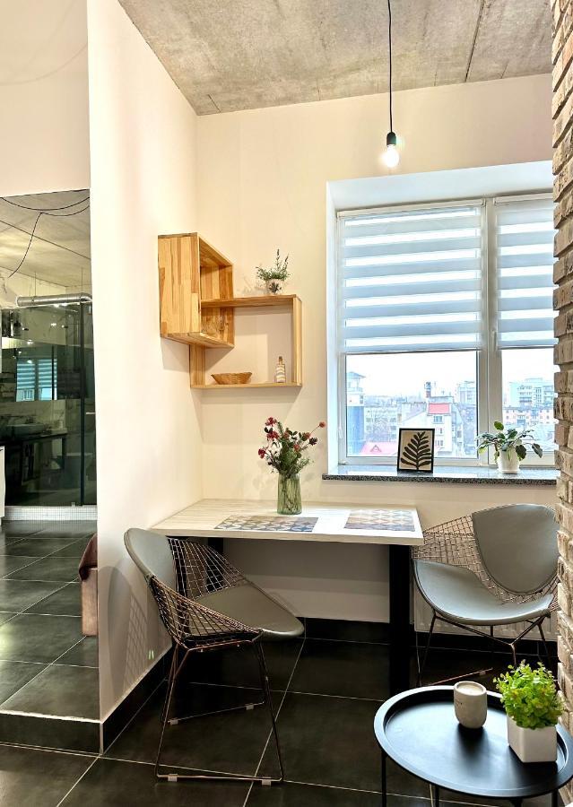 Designer Apartments In The City Center Ρίβνε Εξωτερικό φωτογραφία