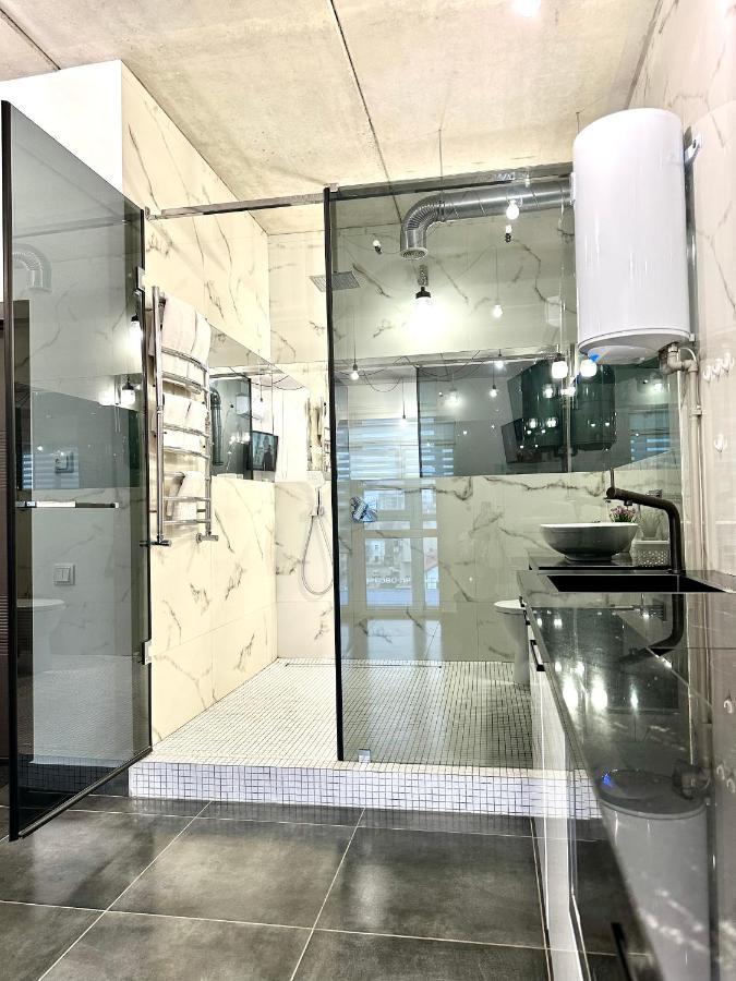 Designer Apartments In The City Center Ρίβνε Εξωτερικό φωτογραφία