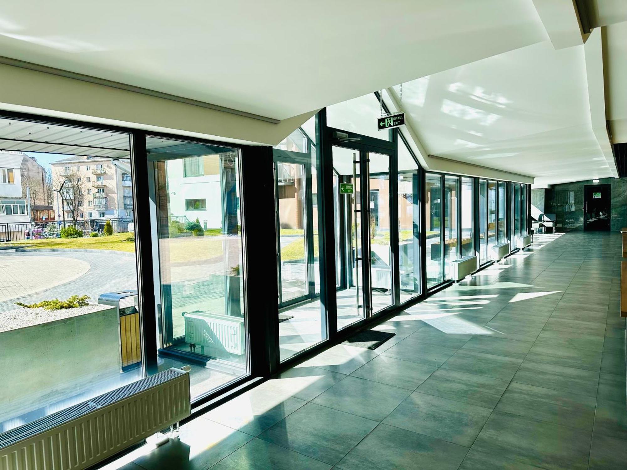 Designer Apartments In The City Center Ρίβνε Εξωτερικό φωτογραφία