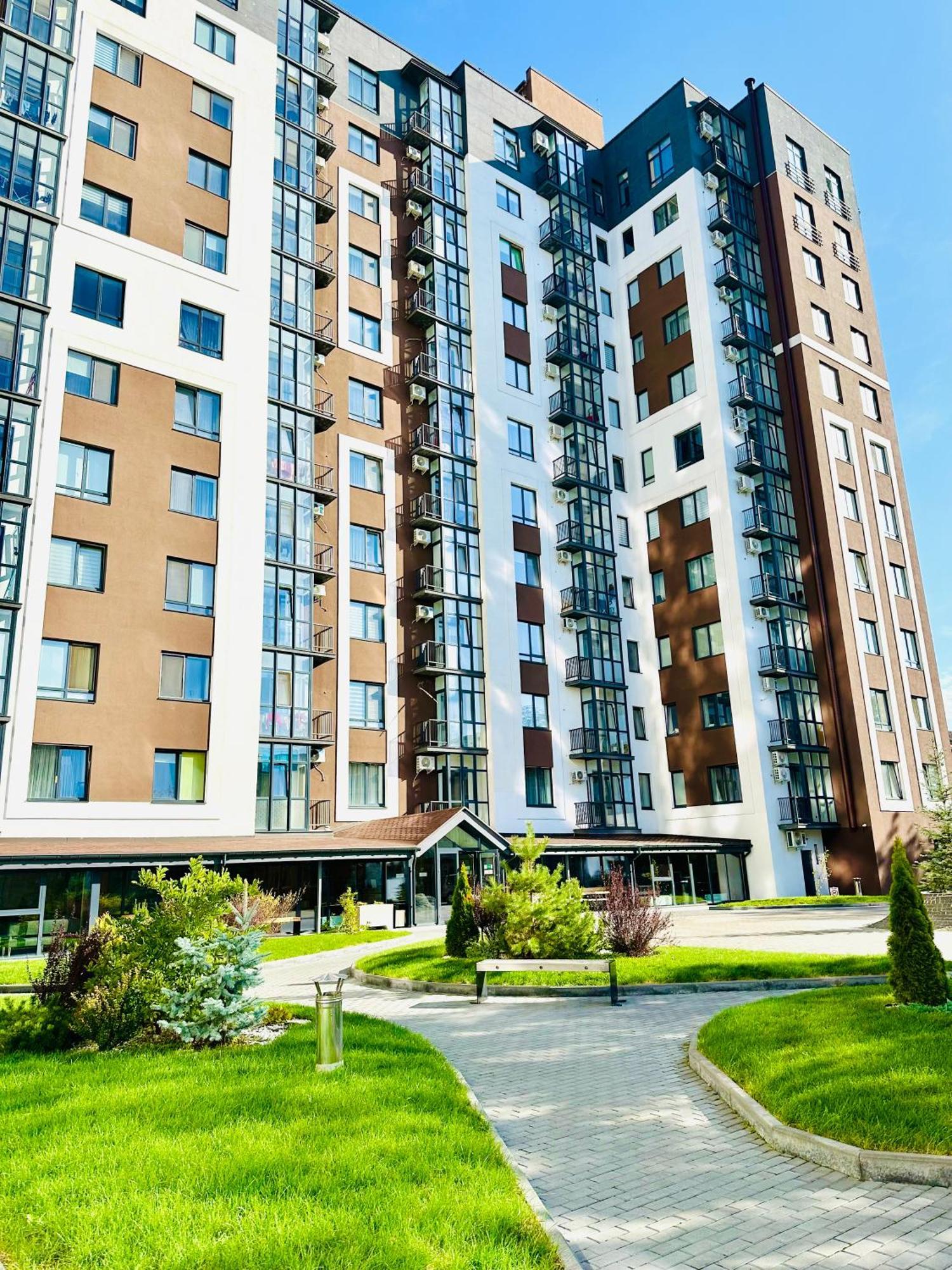 Designer Apartments In The City Center Ρίβνε Εξωτερικό φωτογραφία